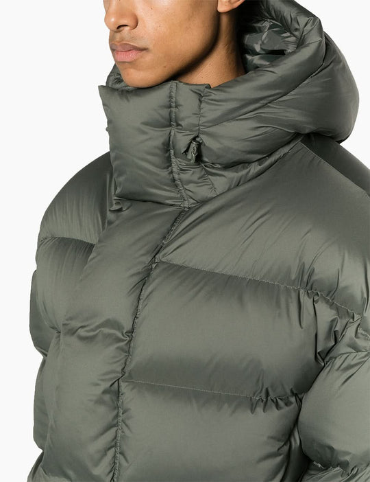 Green neck down jacket