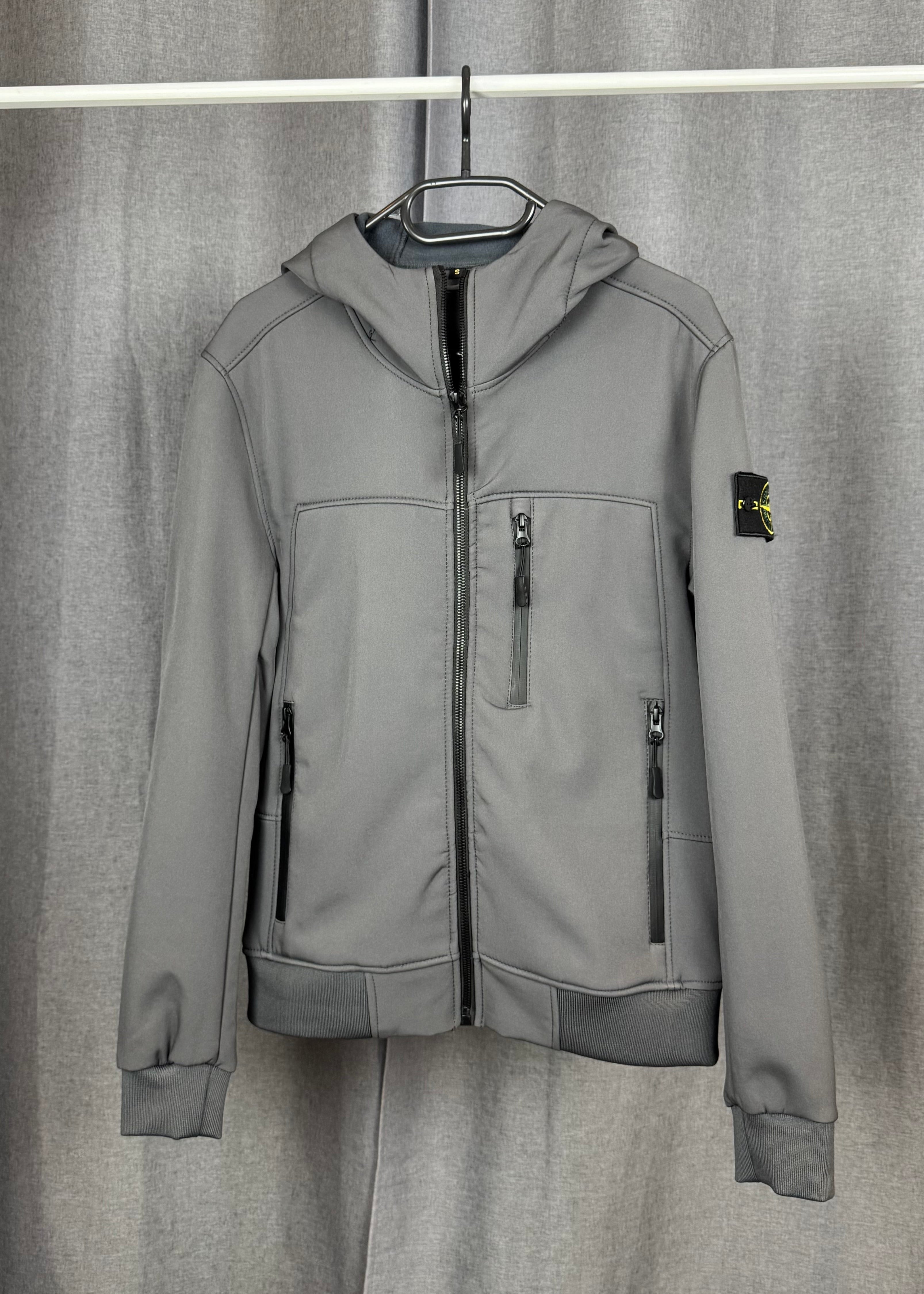 Shell Stone Island