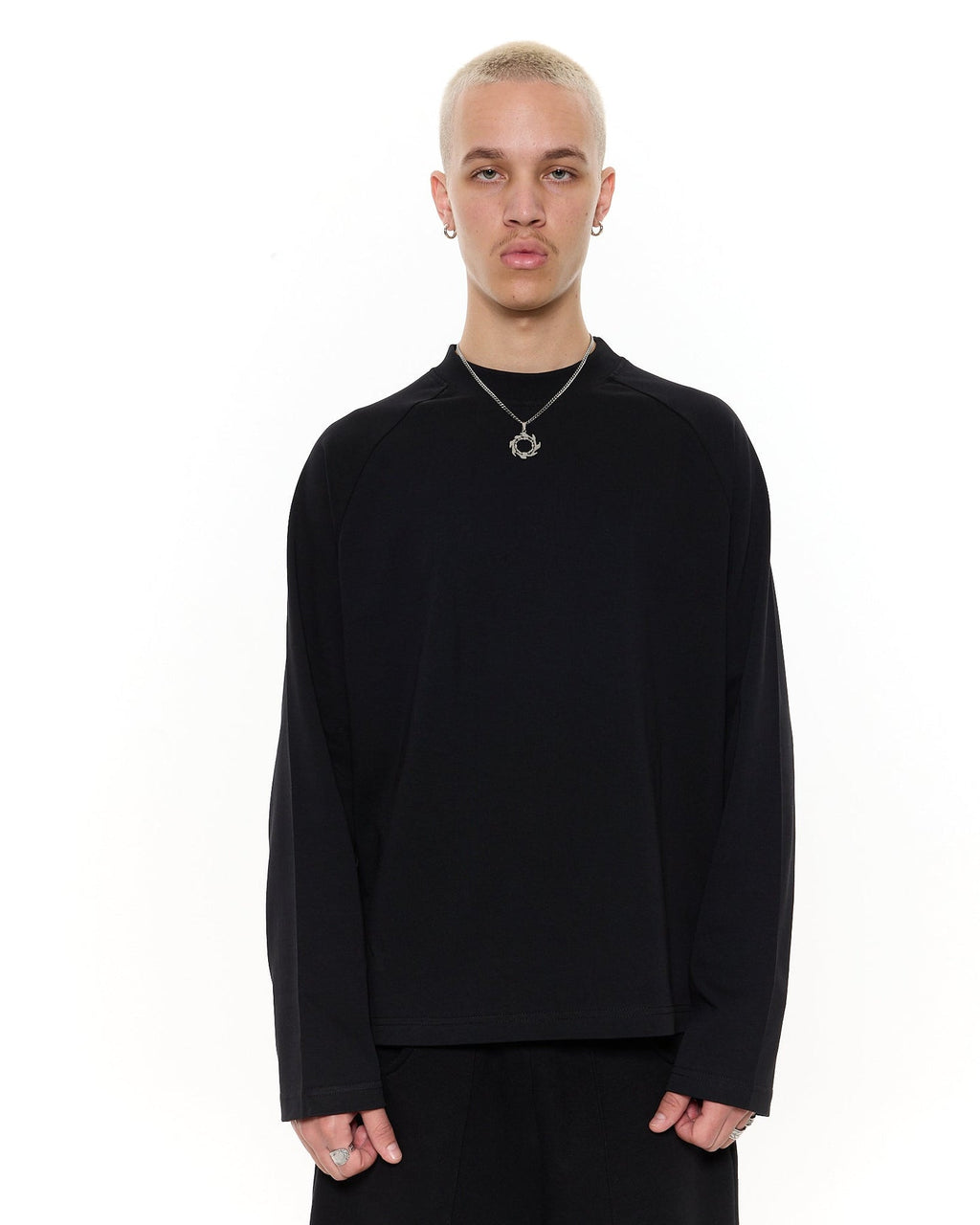 LONG T-SHIRT BLACK