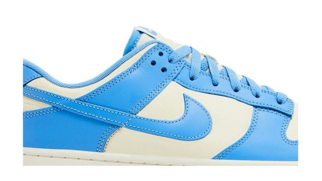 Dunk Low 'University Blue'