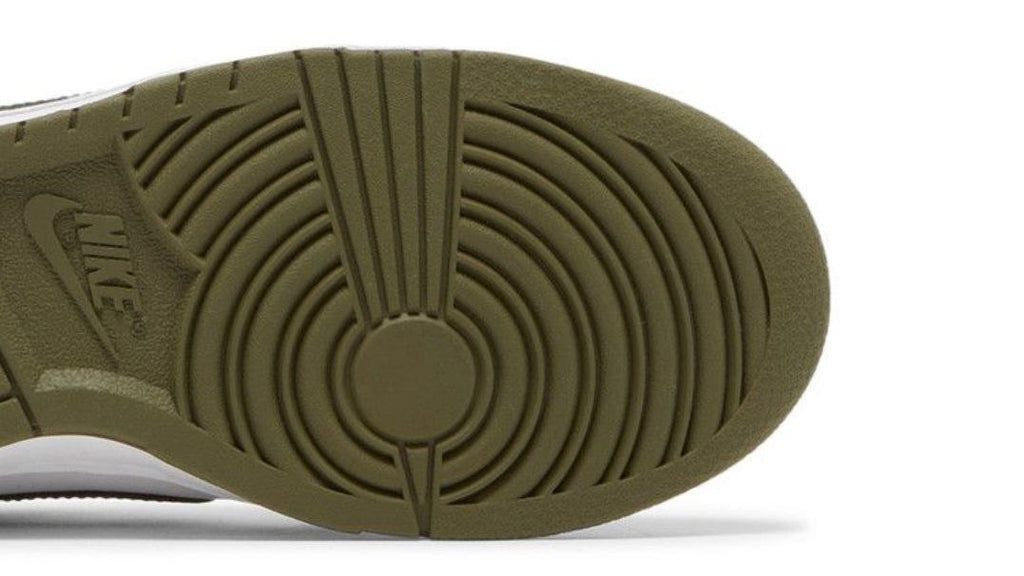 Dunk Low 'Medium Olive'