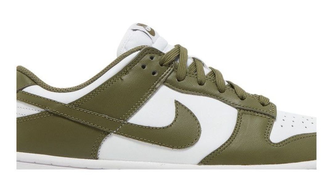 Dunk Low 'Medium Olive'